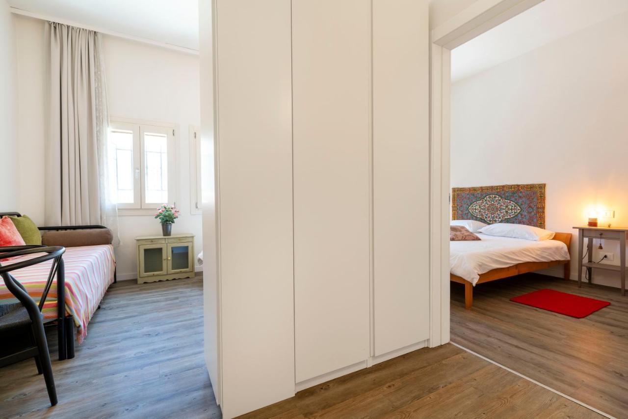 Snug Apartment With Private Courtyard M0270422677 Venise Extérieur photo