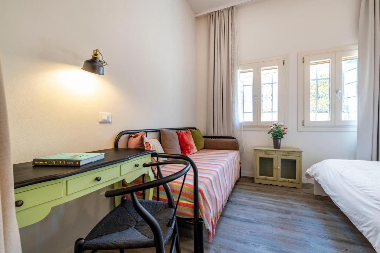 Snug Apartment With Private Courtyard M0270422677 Venise Extérieur photo