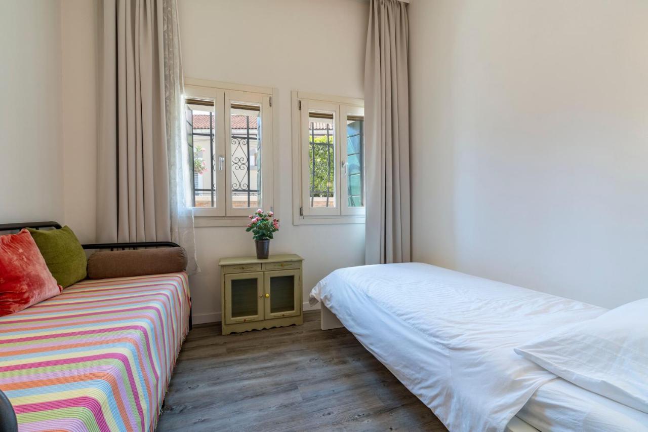 Snug Apartment With Private Courtyard M0270422677 Venise Extérieur photo